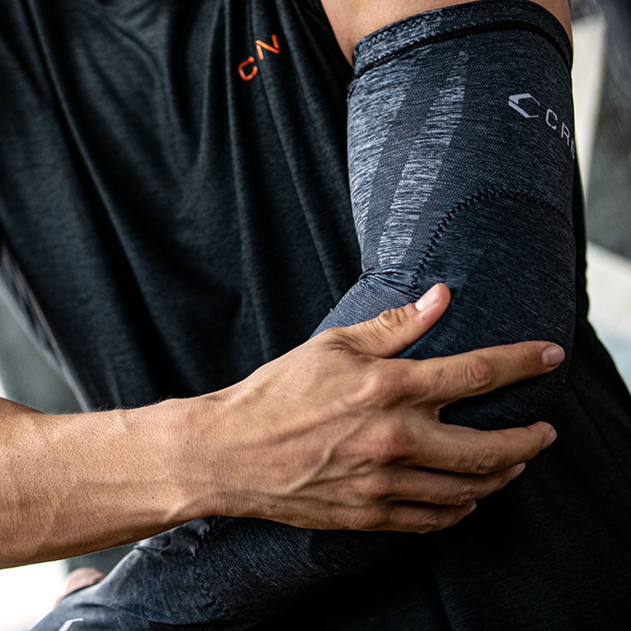 SC ELBOW SLEEVES - Image 9